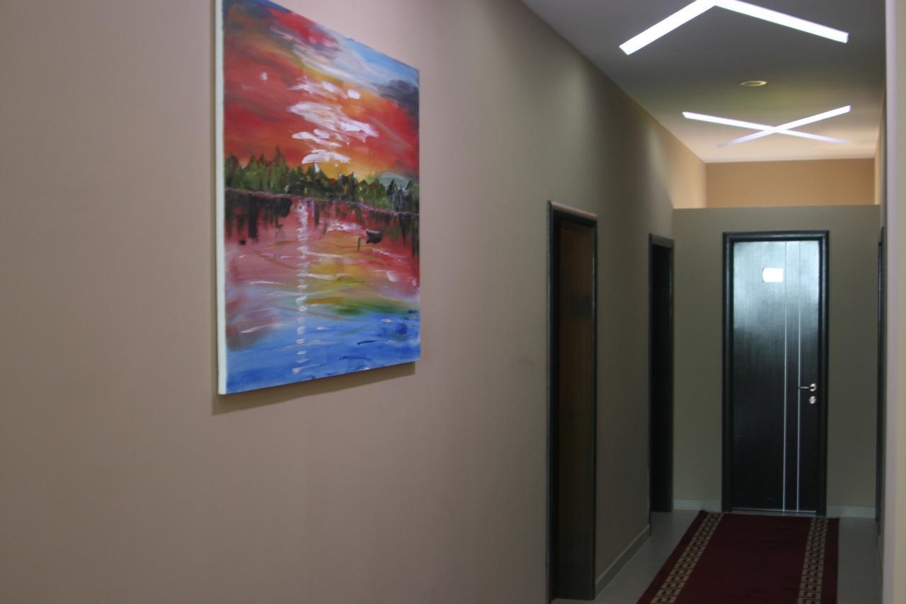 Hotel Siklad Lezhë Zewnętrze zdjęcie